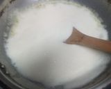 A picture of step 3 of Anday ka halwa.