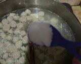 Foto langkah ke 5 dari resep Sop Tahu Bakso.