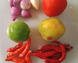 Foto langkah ke 1 dari resep Sambal Dabu Dabu Khas Manado.