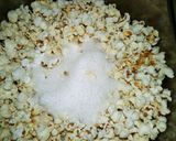 Foto del paso 2 de la receta: Pochoclo Caramelizado