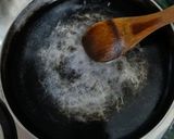 A picture of step 1 of Crunchy Sweet Balls.