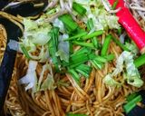Gambar langkah 4 resipi Mi Sanggul Goreng Chinese Style (Chicken Chow Mein).