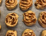 Skandináv fahéjas csiga almával (Kanelbullar) recept fázis 4 fotója