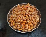 A picture of step 7 of Halwai Style Rajma Masala.