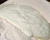 A picture of step 2 of Rave cake with lemon glaze.