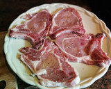 Foto del paso 1 de la receta: Chuleta de cerdo en salsa al limón