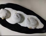 A picture of step 4 of Dahi vada.