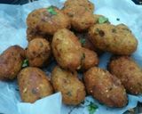A picture of step 4 of Leftover Rice Pakora🍚🍱.