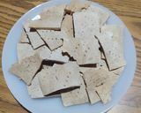 Foto del paso 2 de la receta: Ckackers de harina integral y harina de sorgo