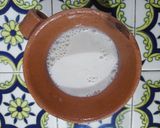 Foto del paso 1 de la receta: Atole de cajeta ☕