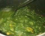 A picture of step 2 of Pressure cooker palak chicken curry.
