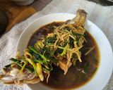 Foto langkah ke 4 dari resep Ikan grouper siram jahe daun bawang.