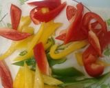 A picture of step 1 of Creamy macarona with chicken (my own version).