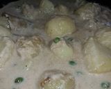 A picture of step 3 of Aloo Matar Korma.