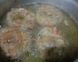 A picture of step 7 of Potato Doughnut.