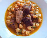 Foto del paso 7 de la receta: Jarrete de ternera con garbanzos al ras el hanout y verduras