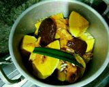 Foto langkah ke 3 dari resep Kolak Labu Kuning.