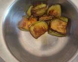 A picture of step 2 of Crispy Brinjal Delight Sandwich.