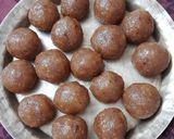 A picture of step 5 of Motichoor Laddoo.