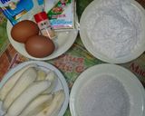 Foto langkah ke 1 dari resep Bolu Pisang Kukus No Mixer.