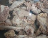 Foto langkah ke 1 dari resep Soto Ranjau (Tulangan Ayam).