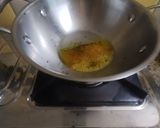 A picture of step 2 of French beans bhaji.
