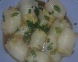 Foto langkah ke 6 dari resep 18. Sawi putih gulung isi ikan.