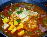 Foto langkah ke 5 dari resep Kreasi Pop mie gledek korea.