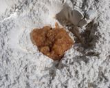 Foto langkah ke 3 dari resep Stik bawang tanpa telur.