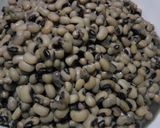 A picture of step 2 of Cowpeas seeds with chapati #authormarathon #mymomsrecipe.