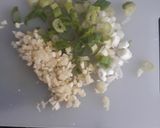 Foto langkah ke 1 dari resep Pangsit keju ayam udang.