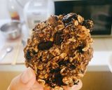 A picture of step 5 of Healthy Oatmeal Chocolate Cookies.