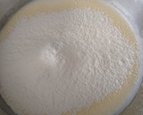 Foto del paso 3 de la receta: Bizcocho de limón con almendra y coco