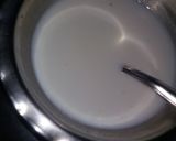 A picture of step 1 of Makhandi halwa.