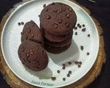A picture of step 8 of Eggless Choco Chips Cookies.
