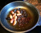 Foto del paso 5 de la receta: Lomo de cerdo al sal con salsa de frutos secos para la Navidad