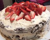 Foto del paso 5 de la receta: Torta de chocolate con frutillas 💖