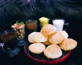 A picture of step 8 of Gol Gappay.