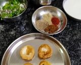 A picture of step 8 of Dahi poori chat.