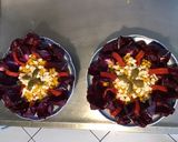 Une image de l'étape 9 de Trévise en salade au maïs,feta,poivron rouge,tomate séchée et câpres italiennes.