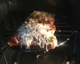A picture of step 3 of Grilled bread pizza.