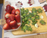 Foto del paso 2 de la receta: Fresas con leche