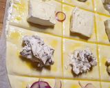 Une image de l'étape 3 de Feuilletés apéritifs fromage brie tomate chèvre 😋 #tablierdor2023.