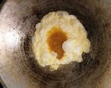 Foto langkah ke 5 dari resep Telur Dadar Kecap.