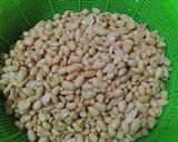 Foto langkah ke 1 dari resep Kacang bawang santan.