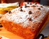 A picture of step 6 of Chocolate chip Banana bread.