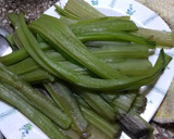 Foto del paso 1 de la receta: Pencas de acelga como las de mamá
