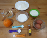 Foto del paso 1 de la receta: Bizcocho de Naranja y Chocolate