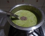 A picture of step 3 of Green peas soup.