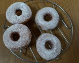 A picture of step 7 of Choco marble Donuts.